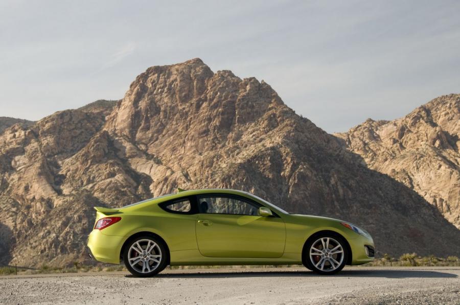  Hyundai Genesis Coupe 2010 года  (фото 77 из 300)